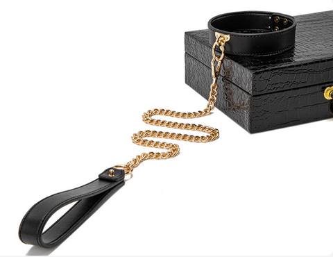 Set BDSM 7 Piese Luxury Negru/Auriu Passion Labs
